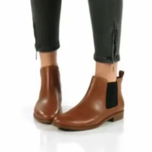 Clarks Shoes Clarks Taylor Shine Somerset Tan Chelsea Boots